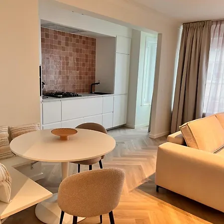 Ostendeau - Stijlvol In Hartje Apartament *